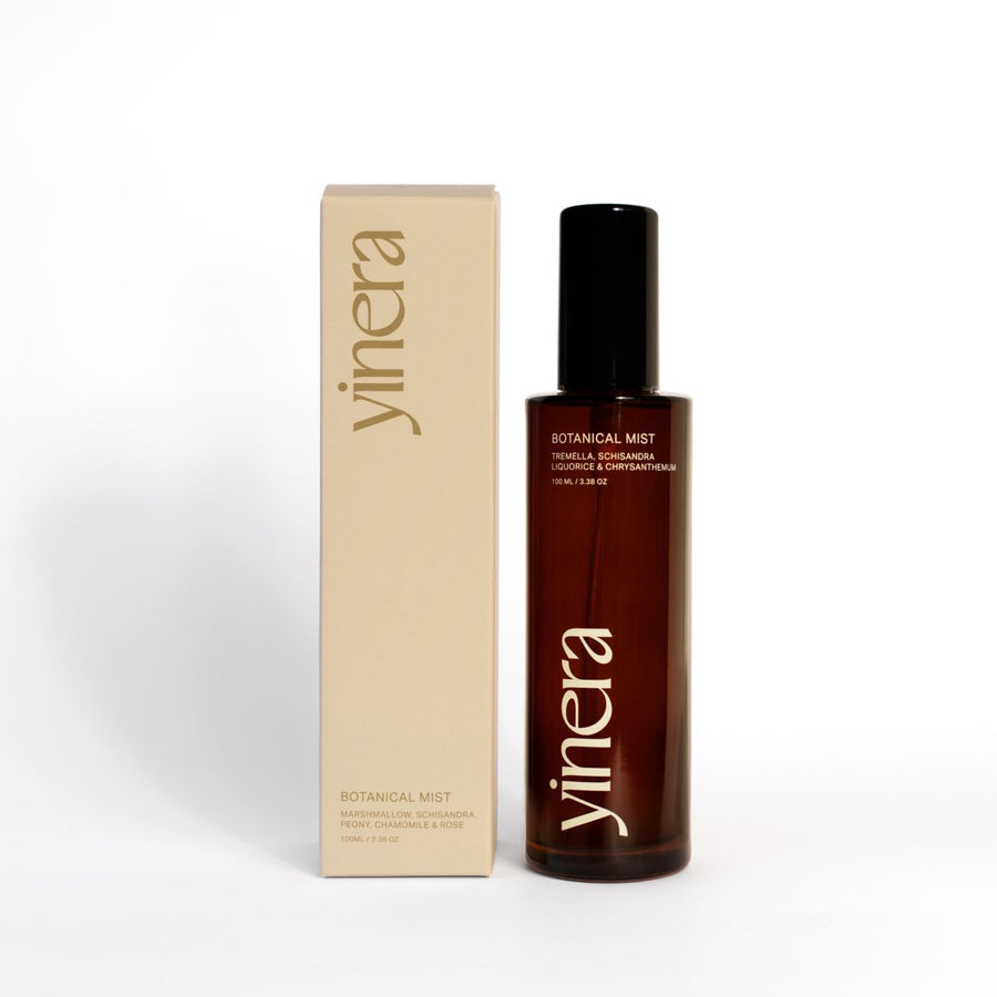 Yinera Botanical Mist for hydrating dry skin while using tretinoin